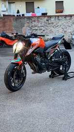 KTM Duke 790 tech pack (105cv)