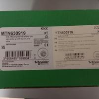 Sensore presenza e luminosità KNX MTN630919