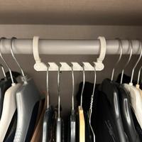 Appendino salvaspazio per armadio