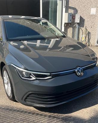 VOLKSWAGEN Golf 2.0 TDI DSG 116 Life