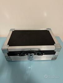 Pedaliera flight case alimentata