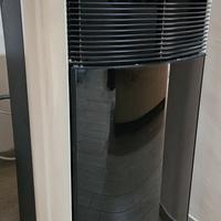 Stufa a Pellet Ungaro Idro Aqa F 8-30