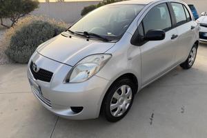 Toyota Yaris 1.0 5 porte “60 Mila Km”
