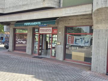 Negozio commerciale