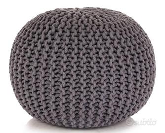 pouf lavorato a mano