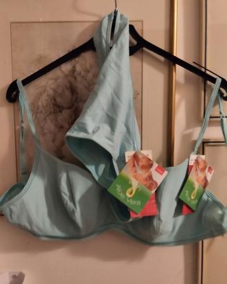 Completo intimo color acqua