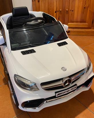 Automobile elettrica per bambini