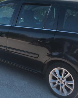 Black Opel Zafira Cosmo Turbo Metano 7 posti Top*