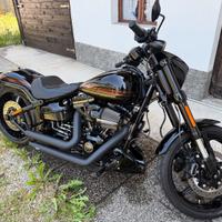 Harley Davidson breakout prostreet C.V.O.