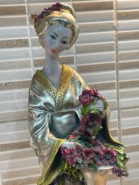 Statua  G. ARMANI di gheisha