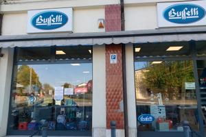 Attivita' commerciale a finale emilia (mo)