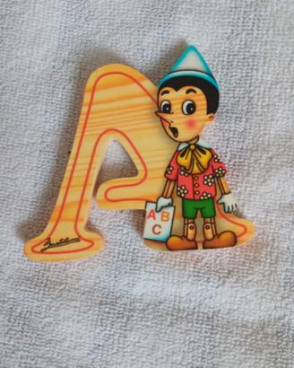 Pinocchio con lettera A