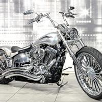 Harley Davidson 1690 Breakout FXSB