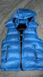 Smanicato moncler