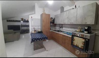 Appartamento di 90 m² con 4 locali e box auto dopp