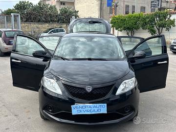 Lancia Ypsilon 1.2 69 CV 5 porte GPL Ecochic Gold