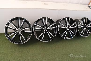 Cerchi in lega Alfa Romeo Giulia Jeep Fiat 18