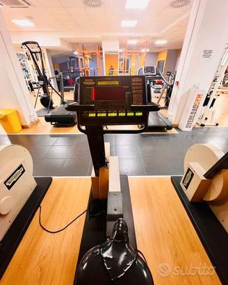 ATTREZZATURA PALESTRA CARDIO