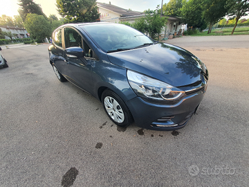 Renault clio 4 ok neopatentato