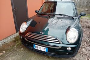 MINI COOPER 1400 DIESEL PERFETTA DI MECCANICA