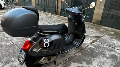 Vespa 300