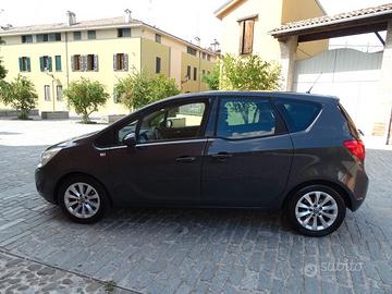 OPEL MERIVA 1.4 GPL ALLESTIMENTO COSMO