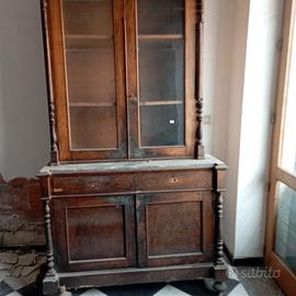 credenza antica 