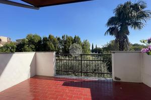 3 LOCALI A PADENGHE SUL GARDA