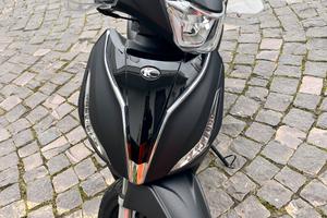 Kymco people 200 s