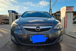 Opel Astra J 2011 Diesel