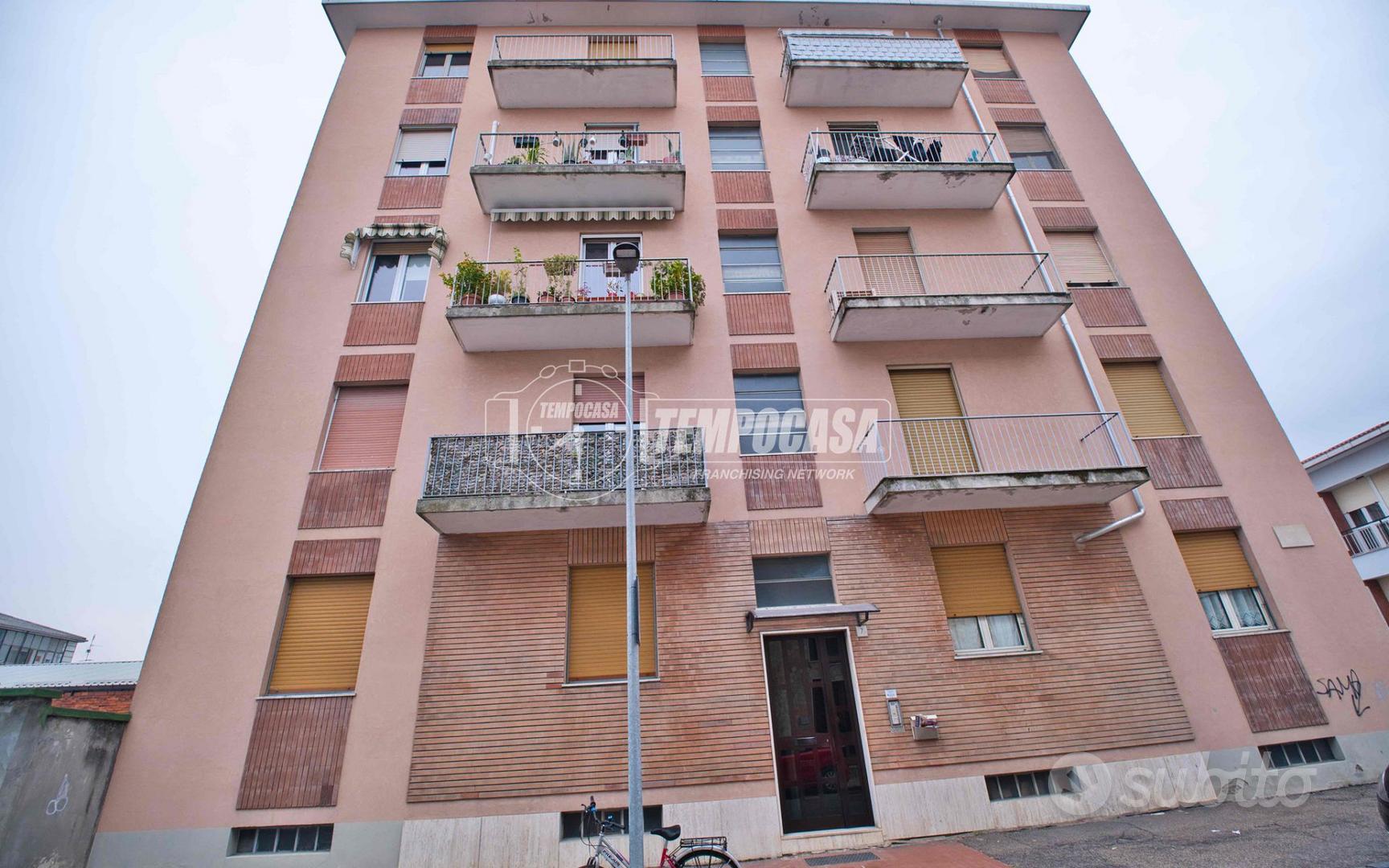 Appartamento – Vercelli, Brut Fond, Centro - Vista 2