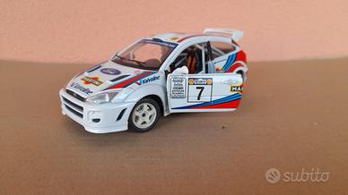 MODELLO AUTO FORD FOCUS RALLY WRC MARTINI BURAGO