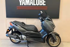 Yamaha X-Max 125 TECH MAX