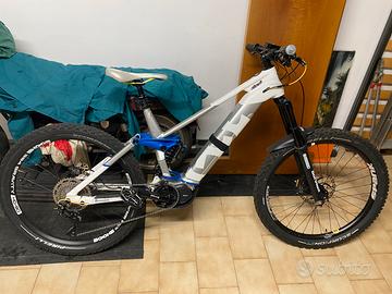 Ebike downhill taglia L