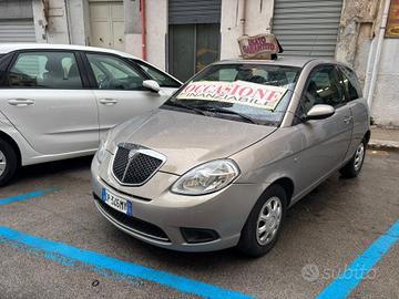 Lancia Ypsilon 1.2 Argento NEOPATENTATI FINANZIABI