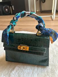 Borsa CUPLE  di alta qualitá verde effetto cocco