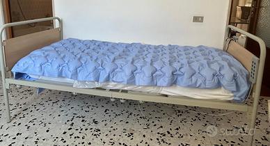Letto Ortopedico Elettrico +Materasso Antidecubito