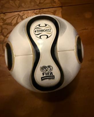 Pallone Adidas Teamgeist Official Match Ball 2006