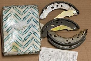 freni posteriori nuovi originali  nissan micra
