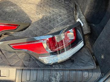 Fari posteriori land rover