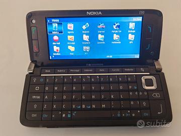 Nokia E90 Communicator cellulare marrone 