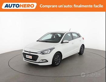 HYUNDAI i20 KH72700