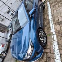 Auto nuiva