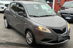 Ypsilon 1.2 69 CV 5 porte/rate/permute/garanzia