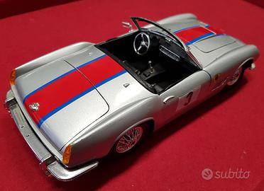 FERRARI 250 GT CALIFORNIA SPYDER SCALA 1/18