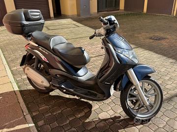Beverly 250