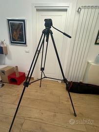 Treppiede Video Manfrotto 547B con Testa Fluida 70