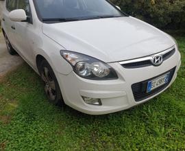 HYUNDAI i30 - 2010