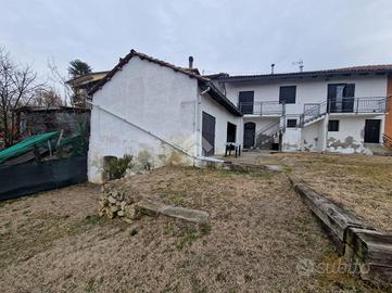 CASA SEMINDIPENDENTE A MONTAFIA