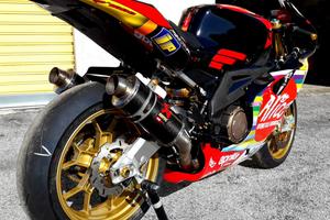 RSV 1000 RR Factory